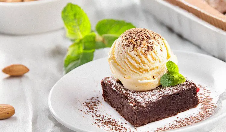 NUESTROS POSTRES